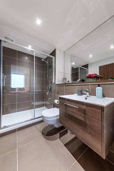 Cozy One Bedroom Flat 20 Mins Central London Bp142 Esterno foto